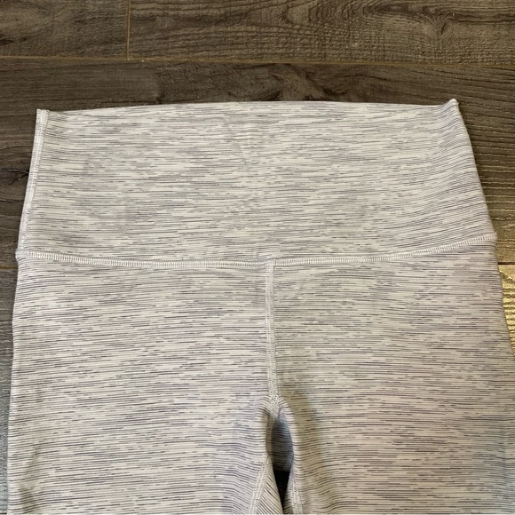 Lululemon Wunder Under Crop Hi Rise 21” leggings Wee are from space luon - Picture 6 of 9